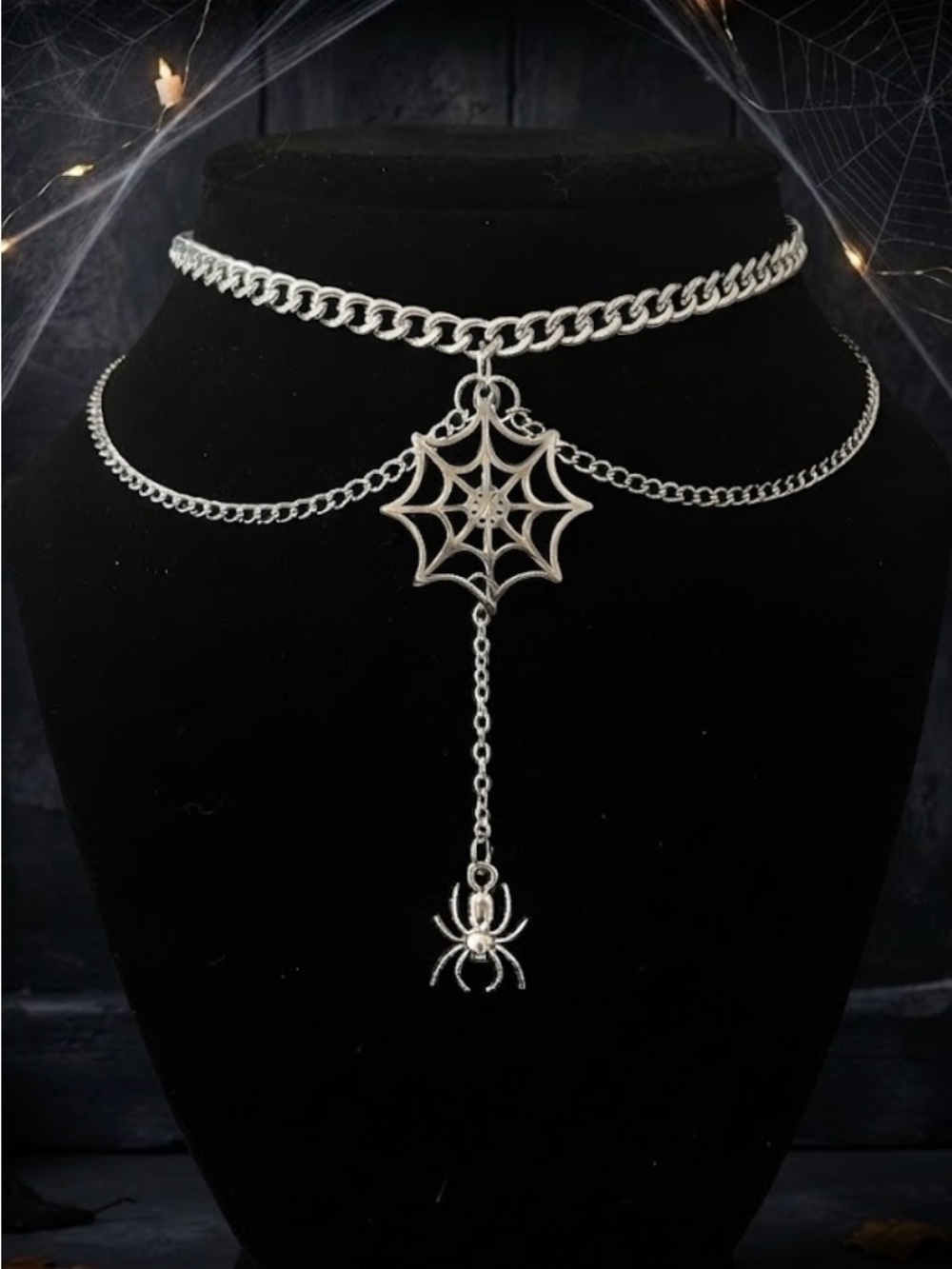 Hand Crafted Silver Spider Web Dangle Choker Necklace - Picture 1 of 5